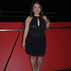 Meet your Posher, Kayla